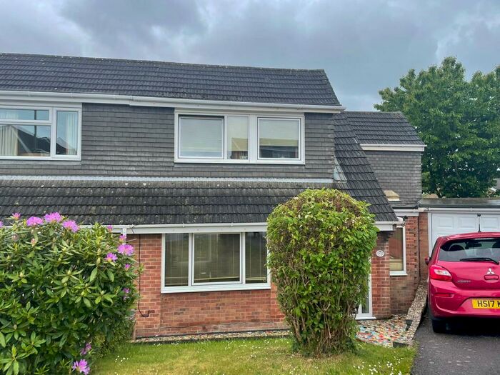 4 Bedroom House To Rent In Sheppards Close, Fareham, PO14