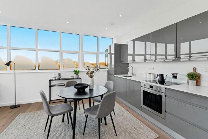 2 Bedroom Flat To Rent In **Limited Offer: Weeks Rent Free - Sunrise Parkway, Milton Keynes, MK14