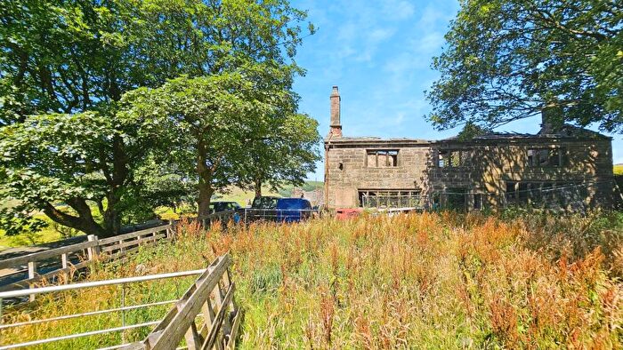 Character Property For Sale In Higher Castleshaw Farm, Delph, Saddleworth, OL3