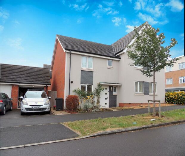 3 Bedroom Semi-Detached House To Rent In Chessel Drive, Patchway, Bristol, BS34