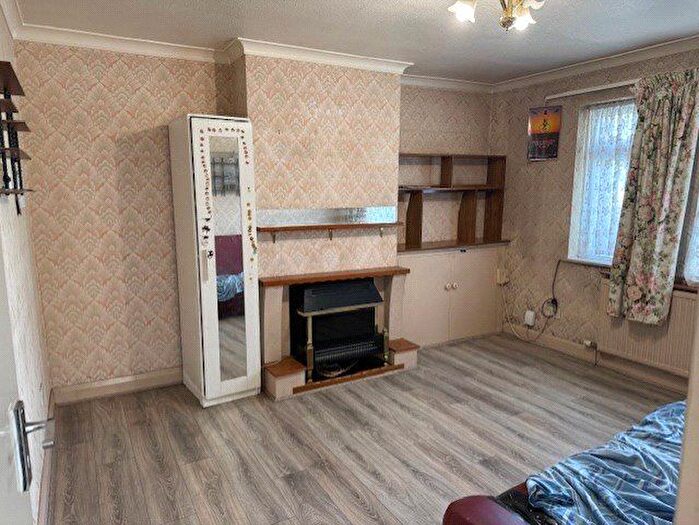 3 Bedroom Semi-Detached House To Rent In May Gardens, Wembley, HA0