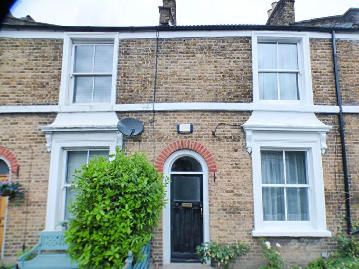 2 Bedroom Terraced House To Rent In London, Greater London, SE13