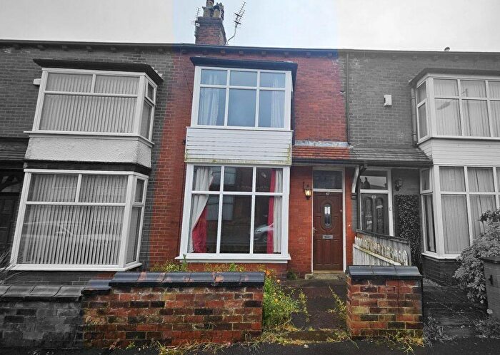 2 Bedroom Terraced House For Sale In Crosby Road, Bolton, BL1