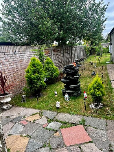 3 Bedroom Detached House To Rent In Lyncroft Gardens, Hounslow, TW3