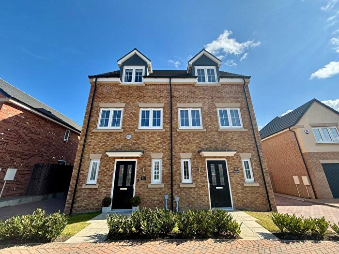 3 Bedroom Town House For Sale In Hetherington Way, Fenwick Park, Bedlington, Northumberland, NE22