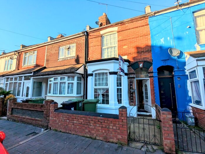 3 Bedroom Apartment To Rent In London Avenue, Portsmouth, PO2