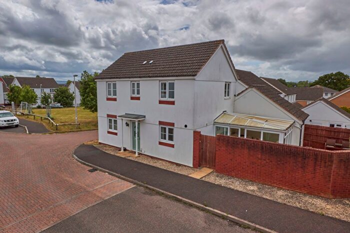 3 Bedroom Detached House For Sale In Resolution Road, Exeter, EX2