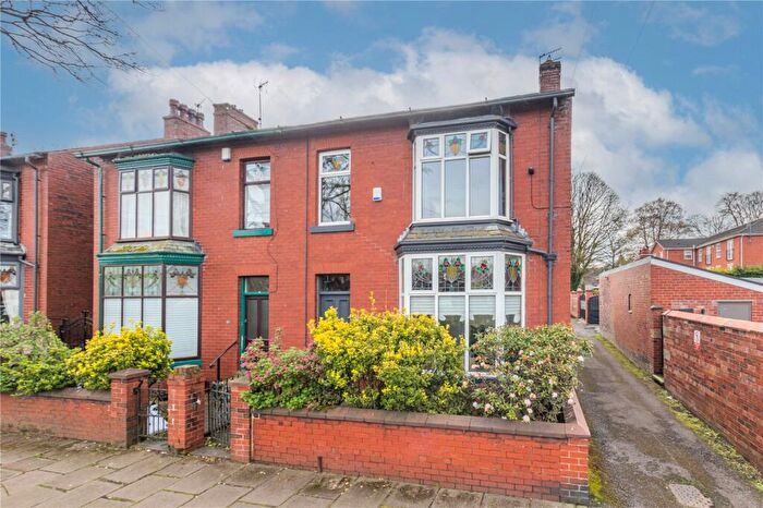 4 Bedroom Semi Detached House For Sale In Crompton Avenue, Rochdale, Greater Manchester, OL16