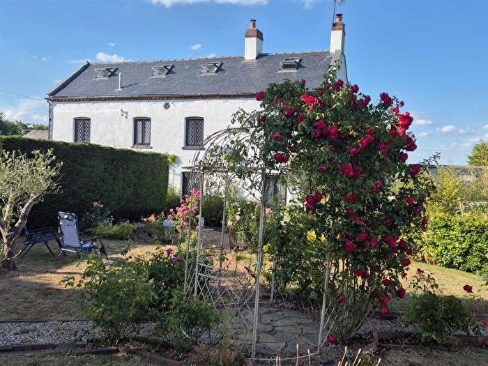 5 Bedroom Detached House For Sale In Cold Ashby Lodge, Cold Ashby, Northamptonshire, NN6