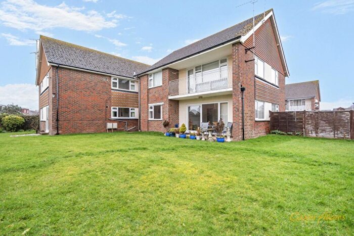 2 Bedroom Apartment For Sale In Sea Road, East Preston, BN16