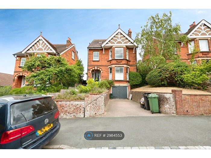 5 Bedroom Detached House To Rent In Deerings Road, Reigate, RH2
