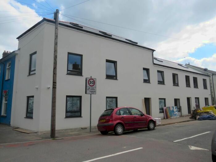 1 Bedroom Flat To Rent In Harriet Street, Cathays, Cardiff, CF24