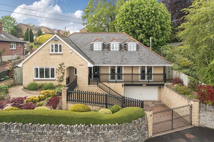 4 Bedroom Detached House For Sale In West Hill, Wincanton, BA9