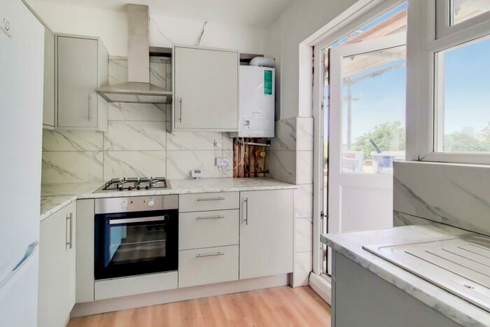 2 Bedroom Maisonette To Rent In Heather Park Drive, Wembley, Greater London, HA0