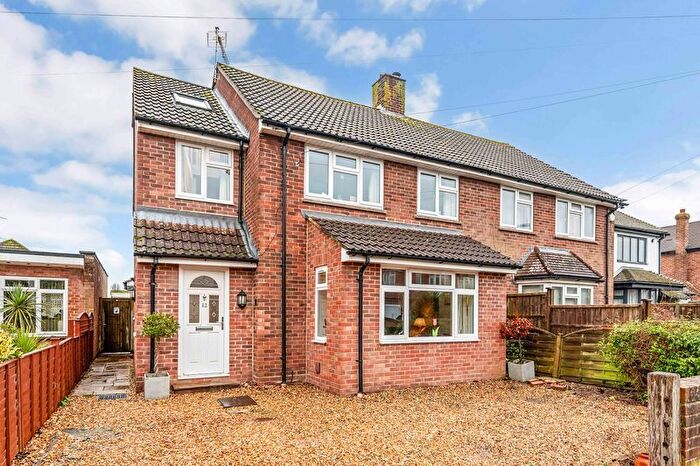 4 Bedroom Semi Detached House For Sale In Grosvenor Road, Chichester, PO19