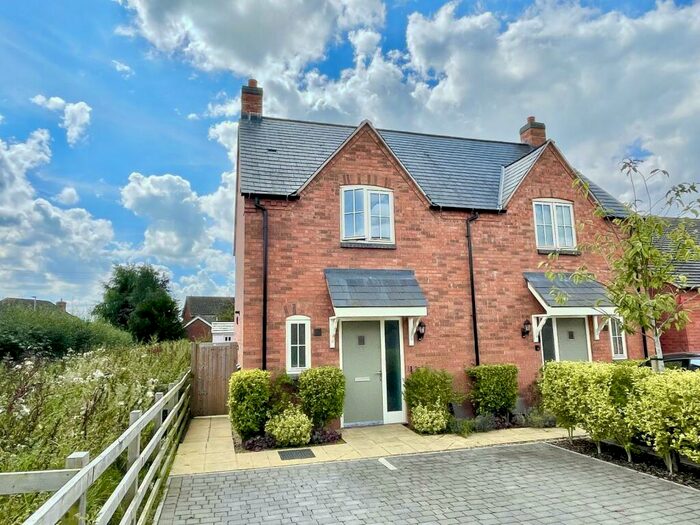 1 Bedroom Semi-Detached House For Sale In Wellington Drive, Gilmorton, Lutterworth., LE17