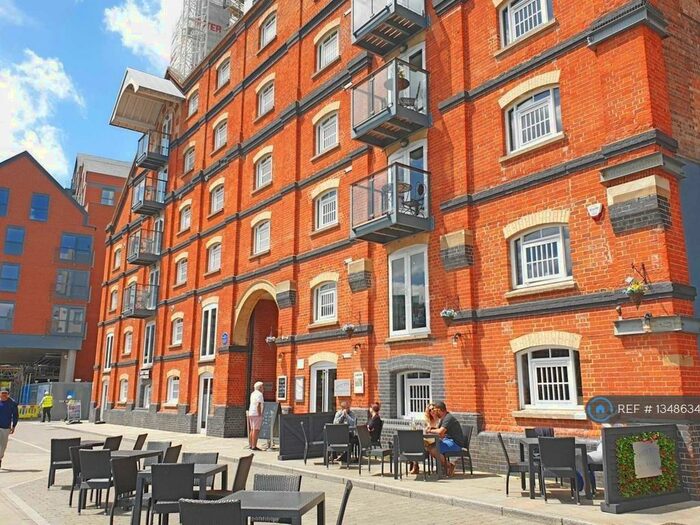 2 Bedroom Flat To Rent In Key Street, Ipswich, IP4