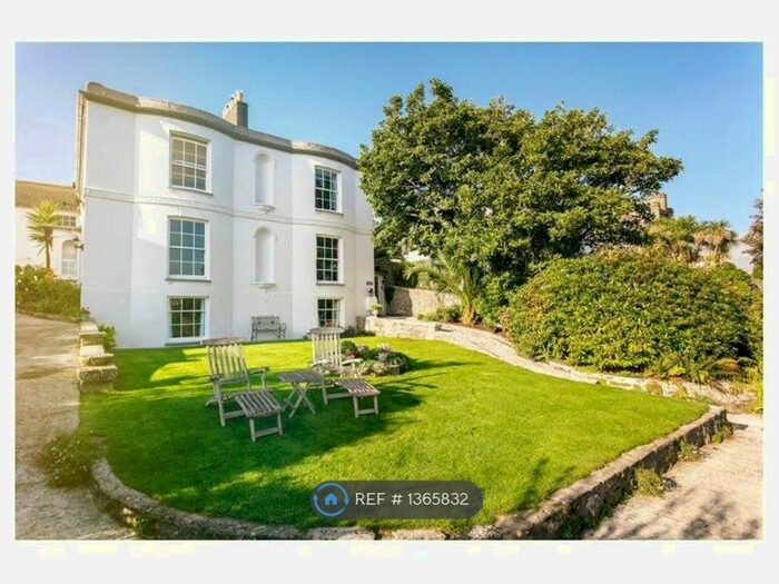 1 Bedroom Flat To Rent In Stratton Terrace, Falmouth, TR11