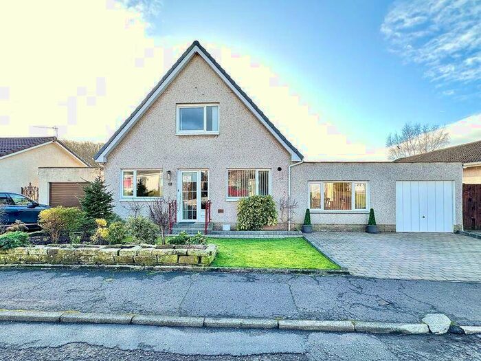 4 Bedroom Detached House For Sale In Old Auchans View, Dundonald, KA2