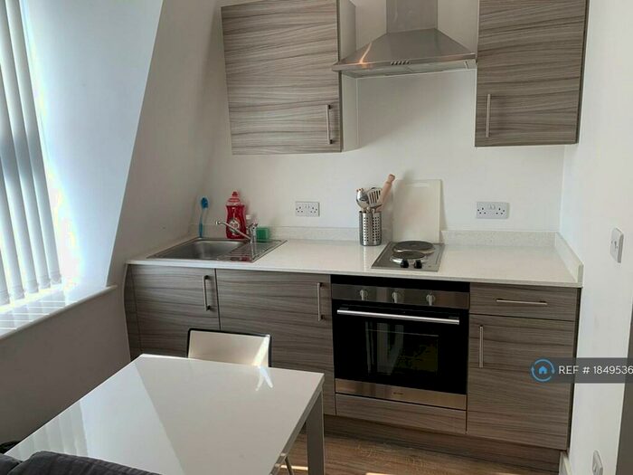 Studio To Rent In Provincial House, Bolton, BL1