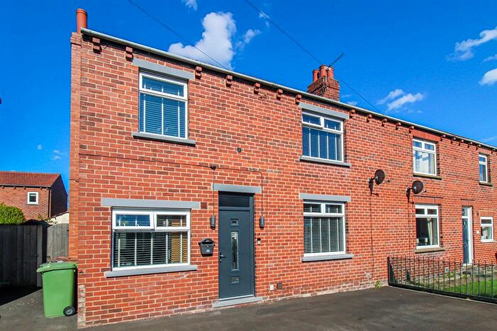 2 Bedroom Semi Detached House For Sale In Field Lane, Ossett, WF5