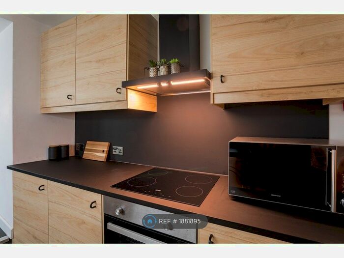 5 Bedroom Terraced House To Rent In Bayview Terrace, Swansea, SA1