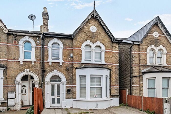 5 Bedroom Semi-detached House For Sale In Stanstead Road, Catford, London, SE6