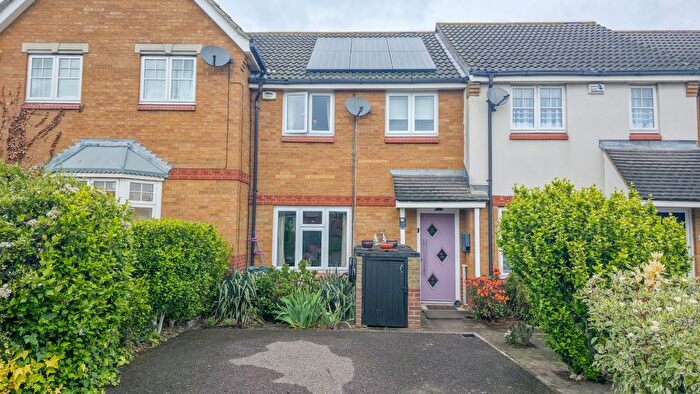 3 Bedroom Terraced House For Sale In Greenhaven Drive, Central Thamesmead, SE28