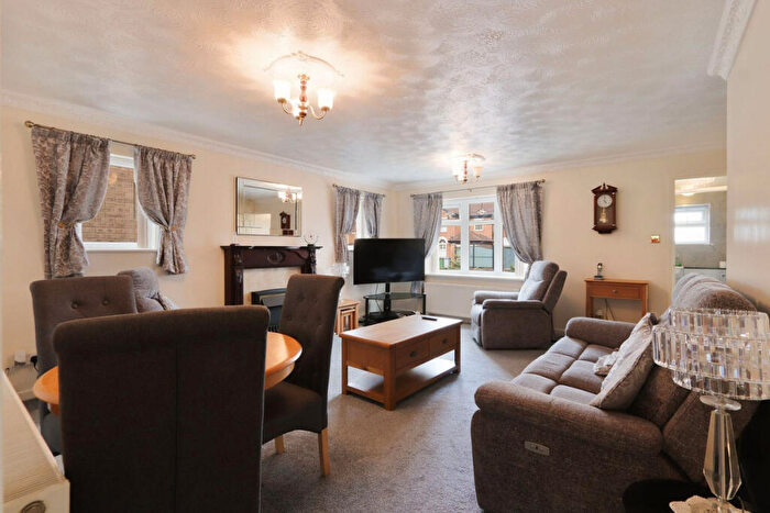 3 Bedroom Bungalow For Sale In Mossdale, Worksop, S81