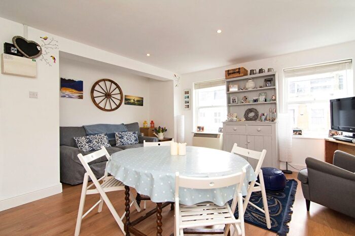 1 Bedroom Flat To Rent In Tomlins Grove, London, E3