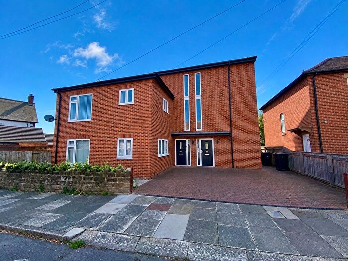 2 Bedroom Flat To Rent In Balkwell Avenue, North Shields, NE29