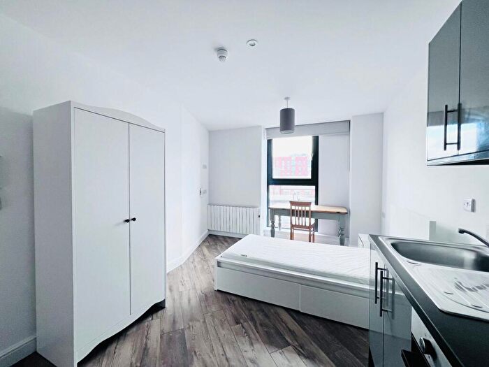 Studio To Rent In Freckingham Street, Nottingham, NG1