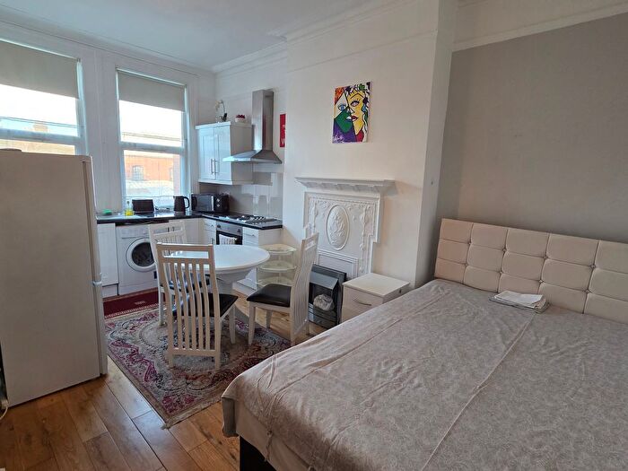 Studio To Rent In Anson Road, London, NW2