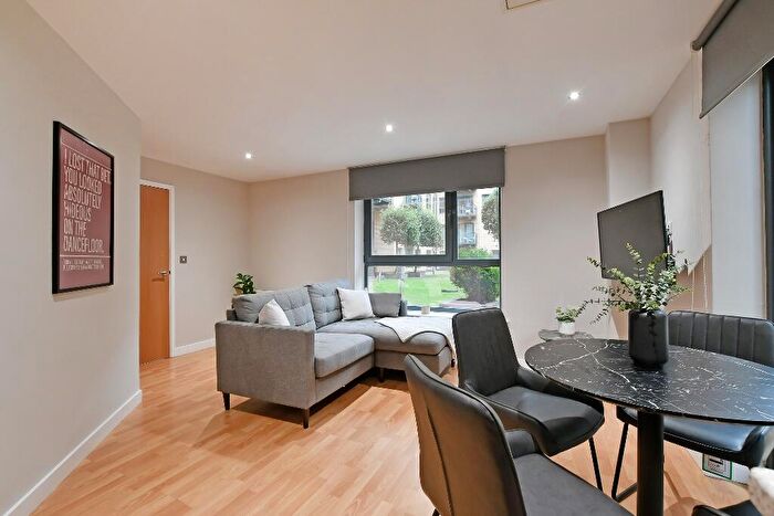 2 Bedroom Apartment To Rent In Fitzwilliam Street, Sheffield, S1