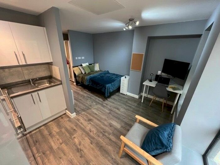 1 Bedroom Studio To Rent In Deacon Street, Leicester, LE2