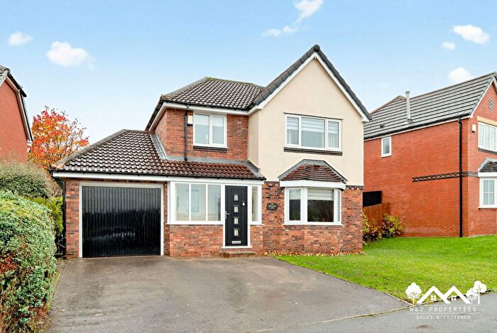 4 Bedroom Detached House For Sale In England Avenue, Fernhurst, Blackburn, BB2