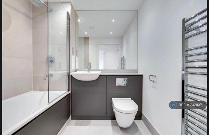 1 Bedroom Flat To Rent In Wenborn Building, London, E15