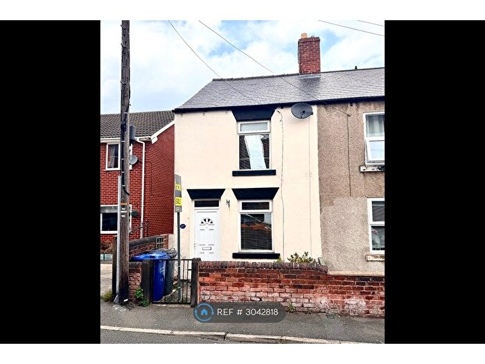 2 Bedroom End Terrace House To Rent In Burnell St, Chesterfield, S43