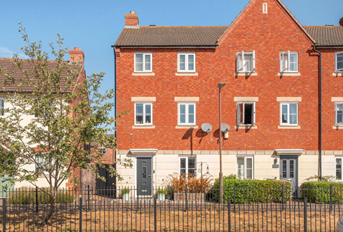 3 Bedroom End Of Terrace House For Sale In Arlington Road, Walton Cardiff, Tewkesbury, Gloucestershire, GL20