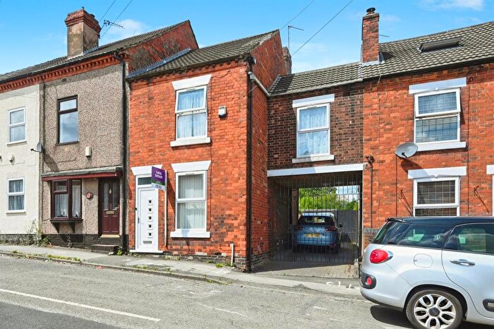 3 Bedroom Terraced House For Sale In Meadow Lane, Alfreton, DE55