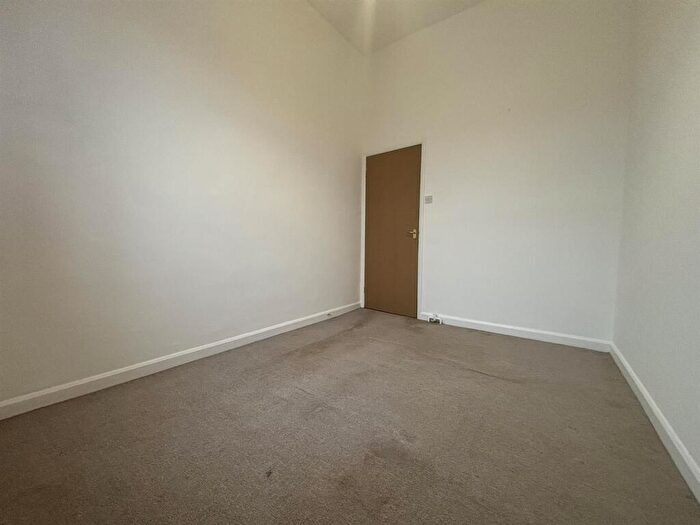 1 Bedroom Flat To Rent In Peel Street, Hull, HU3
