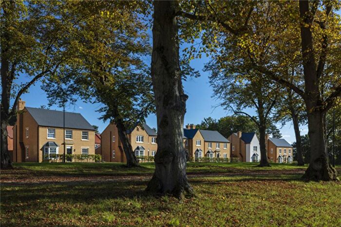 4 Bedroom Detached House For Sale In Houghton Grange, Houghton, St Ives, Cambs, PE28