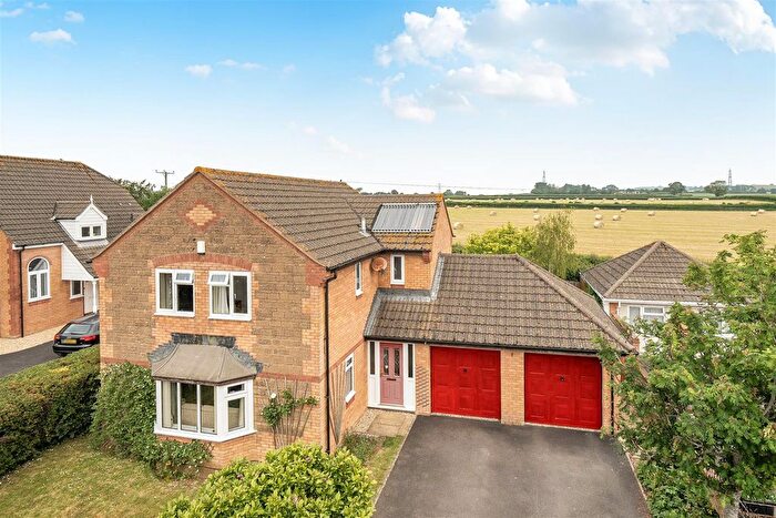 4 Bedroom Detached House For Sale In Townsend Way, Bridport, DT6