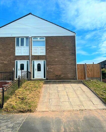 3 Bedroom Semi-Detached House To Rent In Haweswater Avenue, Chorley, PR7