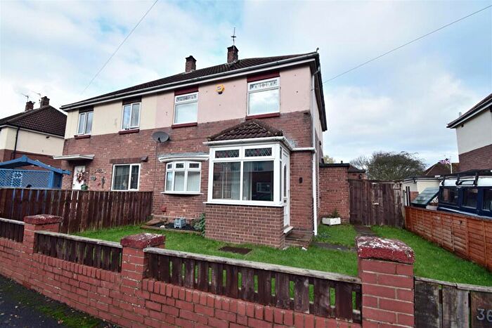 2 Bedroom Property For Sale In Lyndhurst Road, Chilton, Ferryhill, DL17
