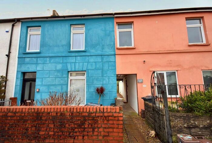 2 Bedroom Apartment To Rent In Flat, Elm Street Cardiff, CF24