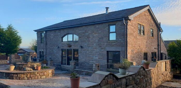 4 Bedroom Barn Conversion To Rent In The Barn, Withnell, PR6