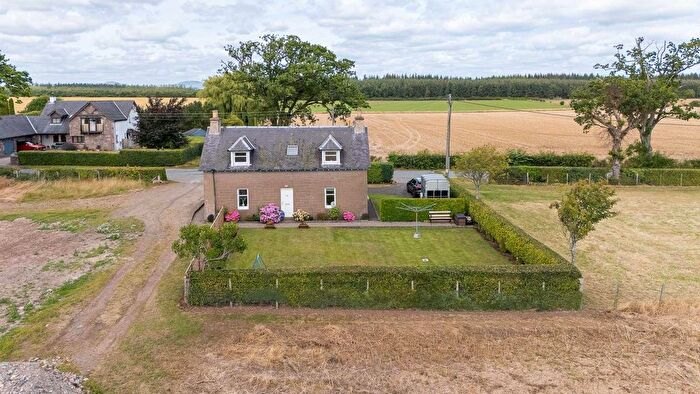 3 Bedroom Farmhouse For Sale In Burrelton, Blairgowrie, PH13