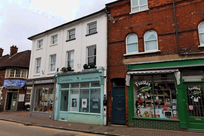 2 Bedroom Flat To Rent In Bank Street, Sevenoaks, TN13