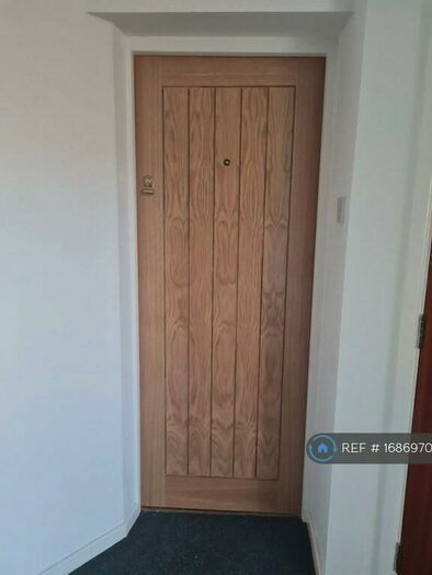 1 Bedroom Flat To Rent In Ffordd Cynghordy, Swansea, SA7